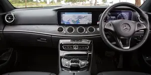 2017-BMW-530i-vs-Mercedes-Benz-E300-sedan-22.webp