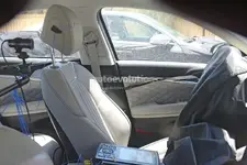 2018-genesis-g70-interior-spied-doesn-t-look-upmarket-enough-to-trouble-bmw_8.webp