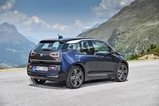 BMW-i3-LCI-Facelift-77-830x553.webp
