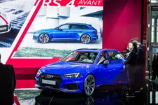 Audi-RS4-Avant-9.webp