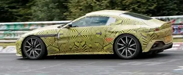 2019-aston-martin-v8-vantage-driven-hard-on-the-nurburgring-in-newest-spy-photos-120448-7.webp