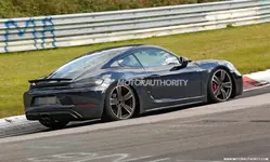 2018-porsche-718-cayman-gts-spy-shots--image-via-s-baldauf-sb-medien_100624434_l.webp