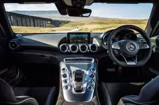 mercedes-amg-gt-s-dashboard.webp