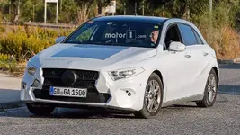 2019-mercedes-a-class-spy-photo (1).webp