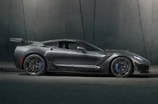 2019-chevrolet-corvette-ZR1-side-view.webp