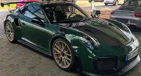 Porsche-911-GT2-RS-Paint-%2B%25281%2529.webp