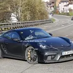 porsche-718-cayman-gt4-spy-7.webp