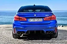 2018-BMW-M5-rear-02.webp