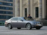 BMW-760i-2002-1600-03.webp