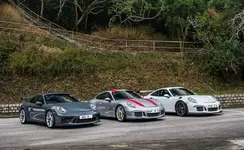 2018-porsche-911-gt3-meets-911-r-and-911-gt3-rs-pdk-in-awesome-gt-photo-123981_1.webp