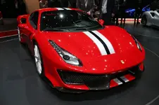 2018-Ferrari-488-Pista-03.webp