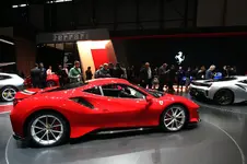 2018-Ferrari-488-Pista-07.webp