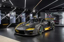 senna-carbon-mclaren1.webp