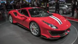 01-2019-ferrari-488-pista-geneva-1.webp