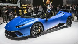 03-lamborghini-huracan-performante-spyder-geneva-1.webp