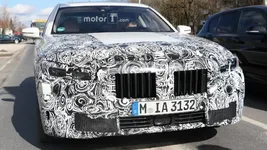2019-bmw-7-series-facelift-spy-photo.webp