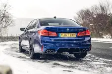 2bmwm5.webp