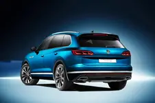 new-touareg-blue-12.webp