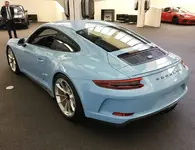 gulf-blue-2018-porsche-911-gt3-touring-package-is-a-modern-classic_3.webp