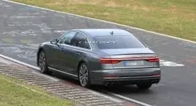 Audi-S8-17-300x163.webp