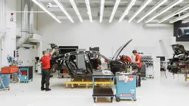 porsche-mission-e-prototype-production.webp
