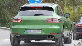 2019-porsche-macan-turbo-facelift-spy-photo.webp