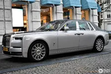 rolls-royce-phantom-viii-c645103022018193155_2.webp
