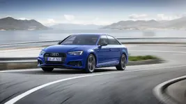 c42e3b56-audi-a4-facelift-14.webp