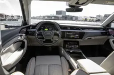 3542a182-audi-e-tron-interior-3.webp