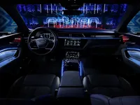 96d4857c-audi-e-tron-interior-20.webp
