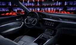 f444d9ed-audi-e-tron-interior-22.webp