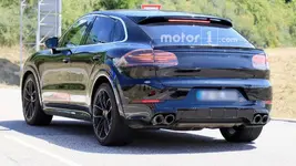 2020-porsche-cayenne-coupe-spy-photo.webp