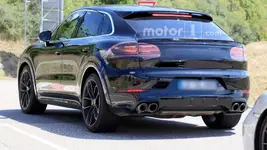 2020-porsche-cayenne-coupe-spy-photo.webp