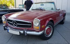 Cars_Coffee_15.webp