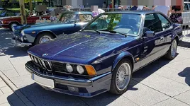 Cars_Coffee_103.webp