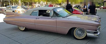 Cars_Coffee_110.webp