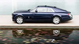 rolls-royce-sweptail.webp