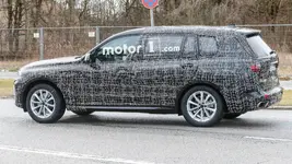 bmw-x7-spy-photo.webp