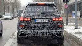 bmw-x7-spy-photo.webp