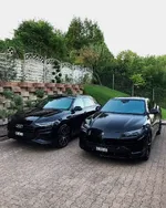 lamborghini-urus-meets-audi-q8-in-switzerland-and-both-are-black_2.webp