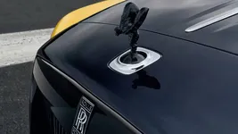 ben-sloss-rolls-royce-dawn-black-badge.webp
