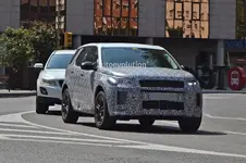 2020-land-rover-discovery-sport-scooped-with-new-design_8.webp