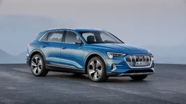 o8Xp7audi-e-tron.webp