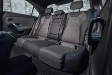 Mercedes-Benz-A-Klasse-Limousine-2018-1200x800-e258d8ac82016fbd.webp