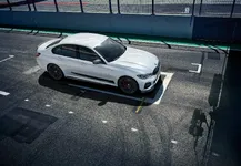P90324845_highRes_the-new-bmw-3-series.webp