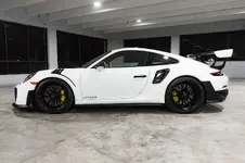 78559c9b-2018-porsche-911-gt2rs-weissach-auction-bat-2.webp