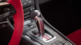2018-Porsche-911-GT2-RS-shifter.webp