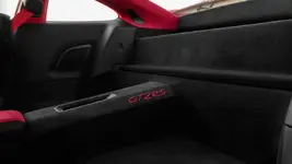 2018-Porsche-911-GT2-RS-rear-interior-detail.webp