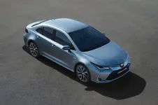 5fab7ae2-2019-toyota-corolla-sedan-euro-spec-1.webp