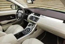 2012-rr-evoque-interior-2.webp